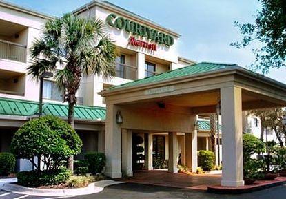Courtyard North / I-75 Fletcher 3*