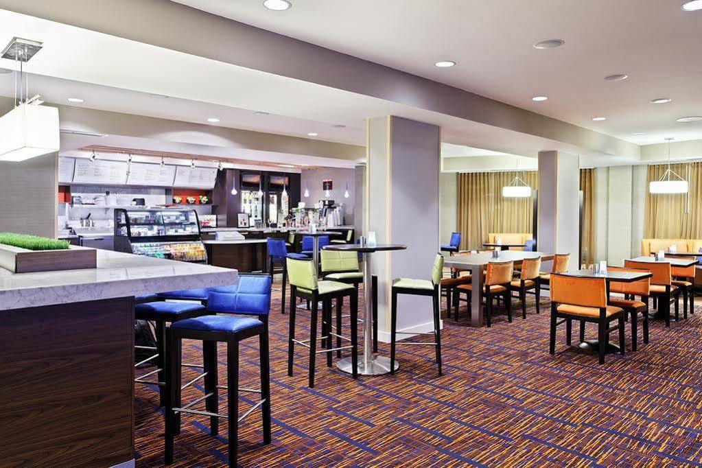 Hotel Courtyard North / I-75 Fletcher Tampa